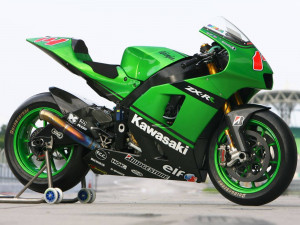 kawasaki ninja is bike kawasaki ninja comes with 249cc dohc has ...