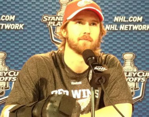 Detroit Red Wings forward Darren Helm isn't too happy about missing ...