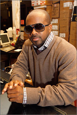 Reflection of success: Jermaine Dupri, 35, is one of the youngest ...