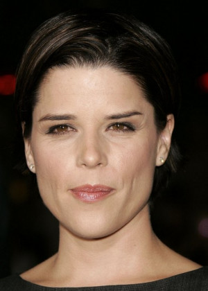 Neve Campbell Comments About Divorce From John Light