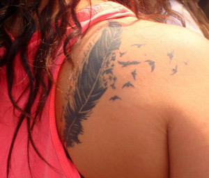 feather tattoos for girls on shoulder