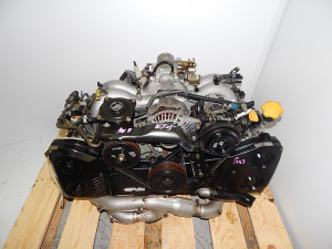 96 Subaru Legacy Engine
