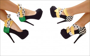 Polka Dot Pumps White Black