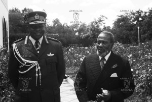 AFRICA, UGANDA - Idi Amin meets with Kenya's fist president, Mzee Jomo ...