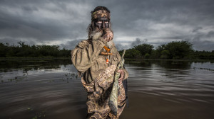 phil_robertson_rifle_h_2013.jpg