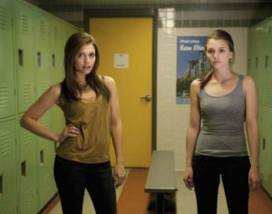 The Lying Game: Emma Paxton versus Sutton Mercer