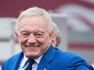 Jerry Jones Made An Unusual Coaching Shake Up Over The Offseason, And ...