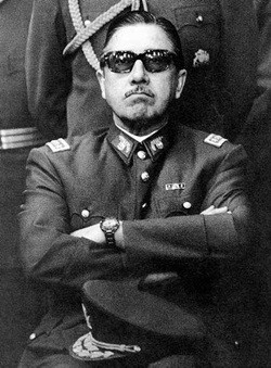 Pinochet: 
