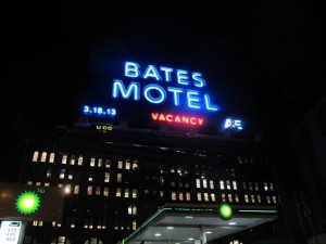Bates Motel” Billboard - #OutdoorAdvertising #Creativity