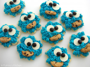 Cookie Monster Cookies from @KatrinasKitchen at www.inkatrinaskitchen ...