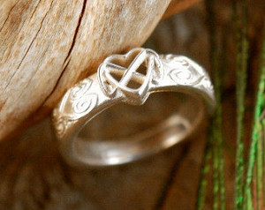 ... Love ~ Heart and Lemniscate ~ Polyamory ~ Sterling Silver Ring