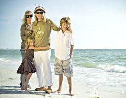 Brief about Robin Zander: By info that we know Robin Zander was born ...