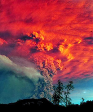 Puyehue Volcano Eruption Argentina