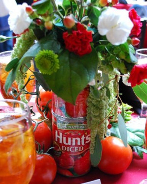 hunt's tomato sauce arrangement