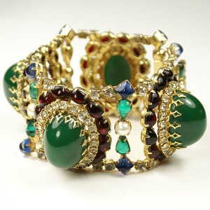 Hattie Carnegie Rubies Pearls Rhinestones and Emerald Cabochons Wide ...
