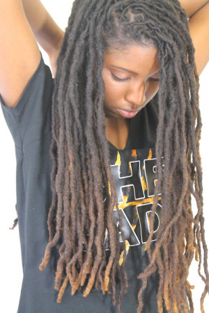 Dread Locs and Sister Locs Hairstyles For Black Women