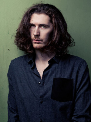 Hozier: Taylor Swift is an awesome person
