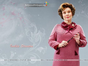 Imelda-Staunton-imelda-staunton-24116846-1024-768.jpg