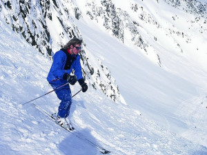 winter-challenge--snow-skiing-wallpapers--snow-skiing--alpine-skiing ...