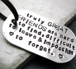 25 Exclusive Quotes About Friends