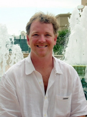 Robert Duncan McNeill