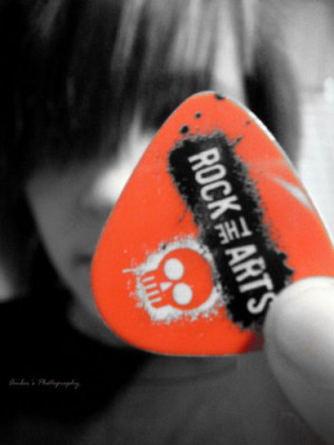 peace #love #music #sayings #rock #the #arts #guitar #pick