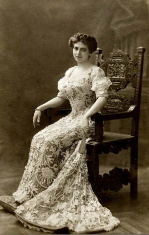 Mata Hari , 1907