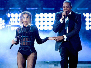 Beyonce Knowles and Jay Z performing at Grammys 2014
