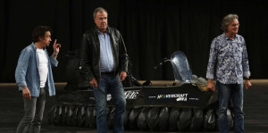 Jeremy Clarkson trakteert zichzelf op glas wijn en McLaren van €3,5 ...