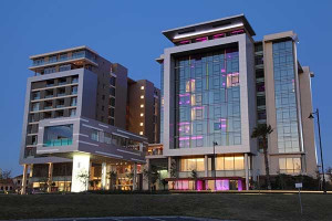 African Pride Crystal Towers Hotel & Spa