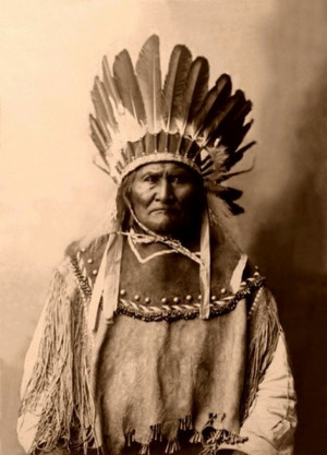 Geronimo, photographed 1907.