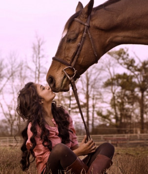 Kiss kiss. Girls and their horses