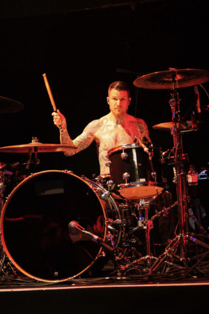 Displaying 19 Images For Andy Hurley Fall Out Boy