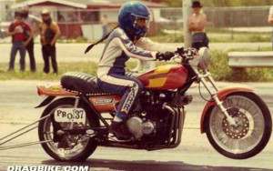 Vicki Farr. The original queen of drag bike racing. Here on a KZ900 ...