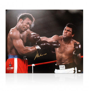 Signed Photo Muhammad Ali...