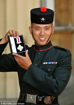 Hero Gurkha Receives Bravery Medal From The Queen