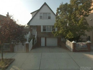 listings of the day – three houses and a co-op in western Queens