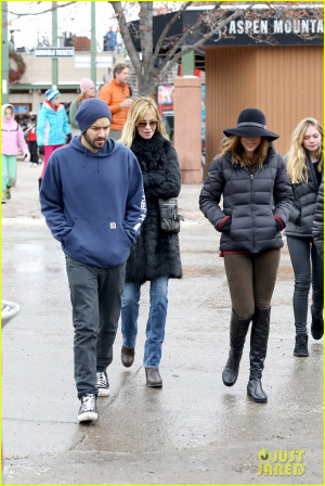 Dakota Johnson Boyfriend