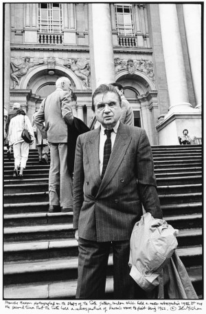 Artist Francis Bacon on the steps of the Tate Gallery during a ...