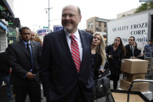 Joe Lhota 39 s mayoral campaign scrambled Thursday to cut deals with