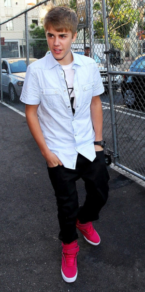 Justin Bieber Sighting Walk