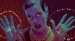 Lily Allen: Criticizing or empowering female pop stars?