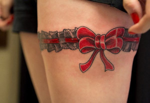 30 Cute Ribbon Tattoos for Women