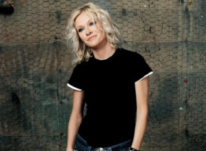 Shelby Lynne wrote, produced and played every track on her new album.