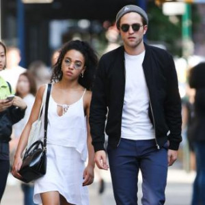 FKA Twigs in an 'amazing' relationship with Robert Pattinson