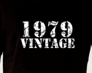 1979 Vintage 35th Birthday Gift Pre sent T Shirt T-Shirt Tshirt Tee ...