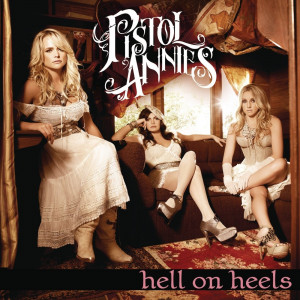 NACE NUEVA BANDA... PISTOL ANNIES !