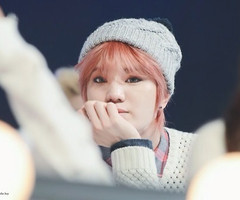 Sungjong Pink Hair
