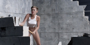 Miley Cyrus Wrecking Ball