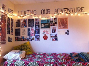 quote with lights: Colleges Life, Colleges Dorm Rooms, Dorm Decor ...